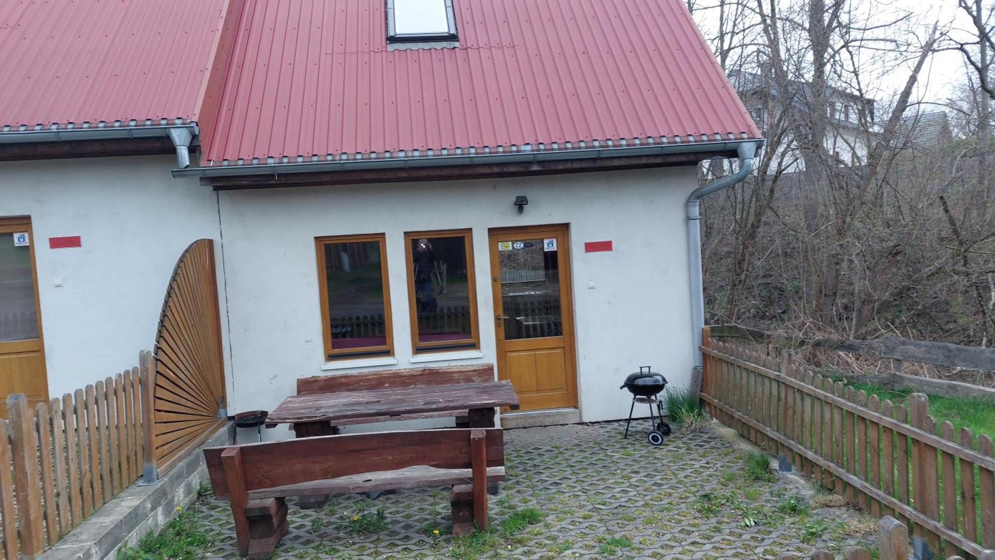 Domki Nad Jeziorem Karlowice Exteriör bild